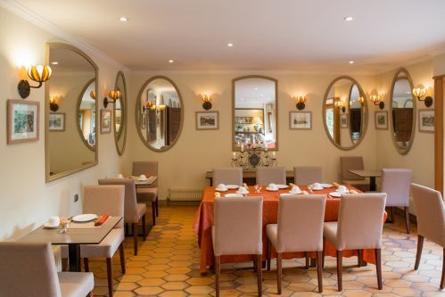 Hôtel Le Petit Coq aux Champs